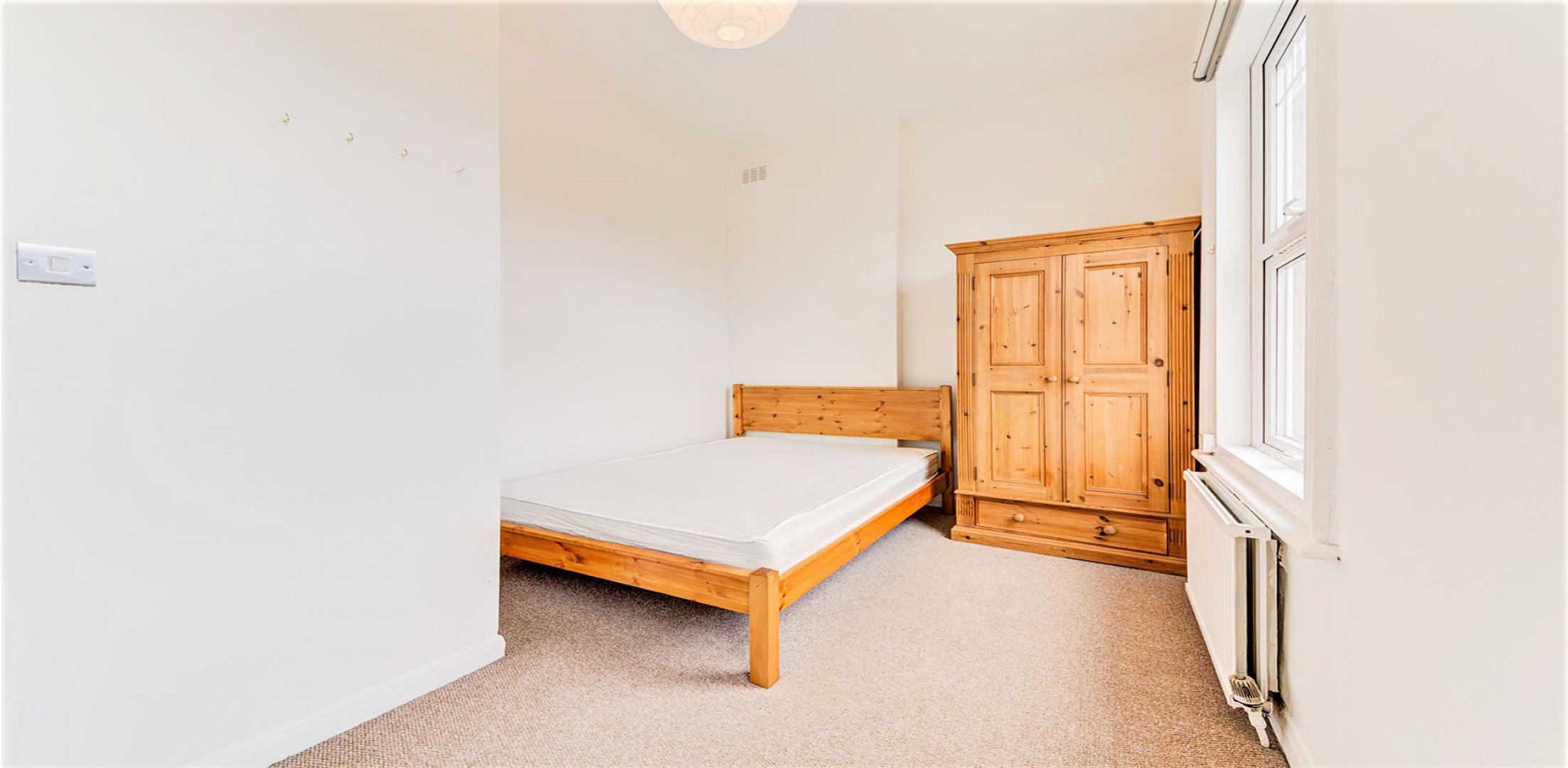 			NO TENANTS ADMINISTRATION FEES , 2 Bedroom, 1 bath, 1 reception Flat			 Shoot Up Hill, KILBURN